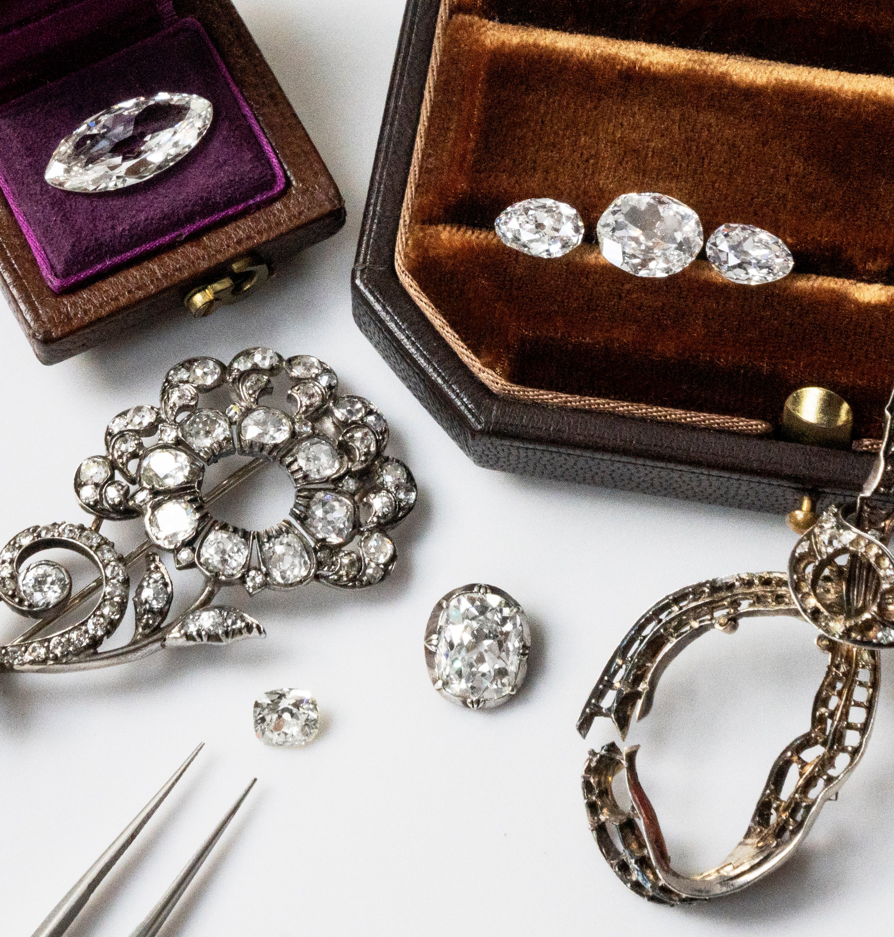 Photo of antique old mine cut diamonds displayed