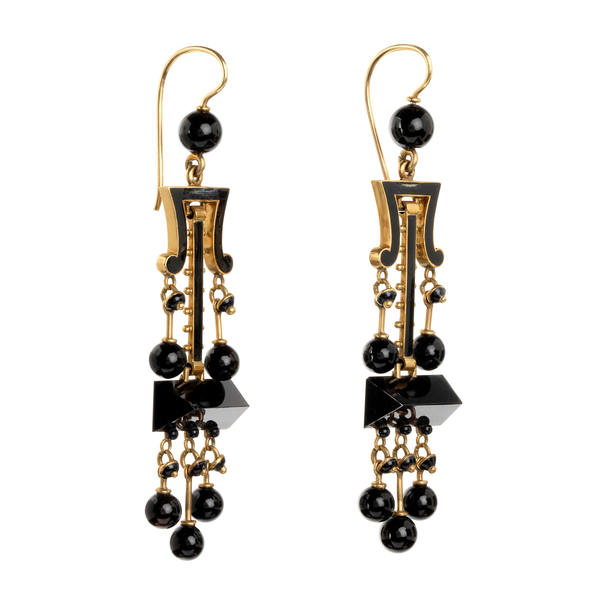 19th Century Tiffany & Company onyx earrings and brooch, in 18k gold. Carved onyx and black enamel details with the original box. American. Circa 1870. 