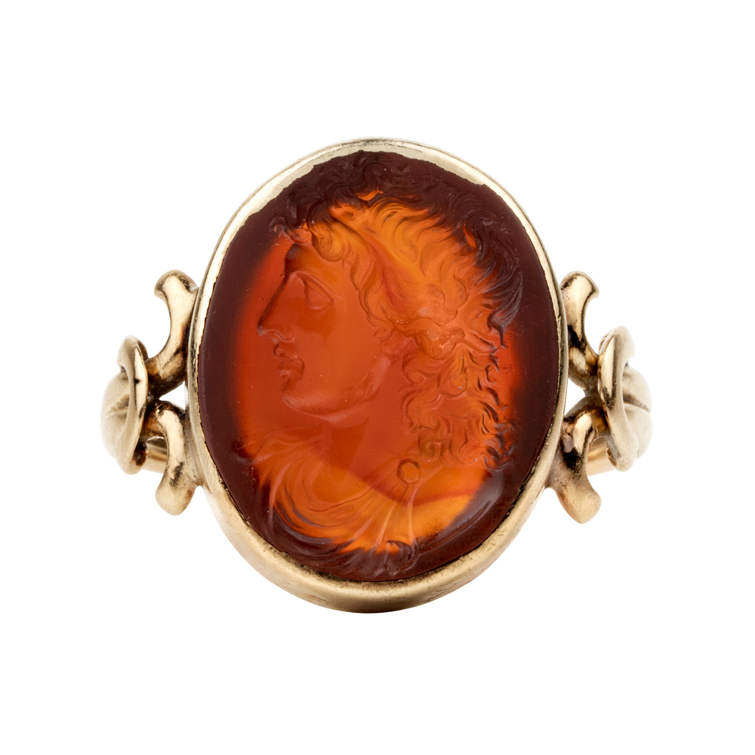 Early Victorian era signet ring featuring an Alexander the Great intaglio, in 15k gold. England. Circa 1830.