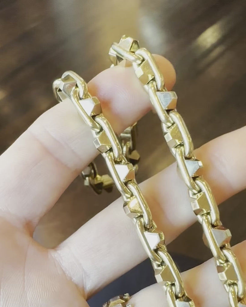 Bell & Bird Yellow Gold Hobnail Necklace. Handmade in 18k yellow gold. 17" in length. A view showing the details of the chain. 