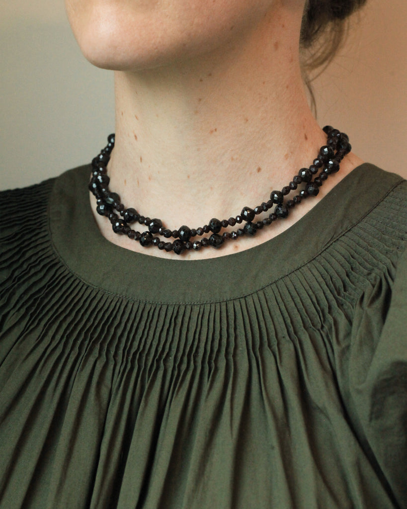 Early 20th Century Garnet Necklace